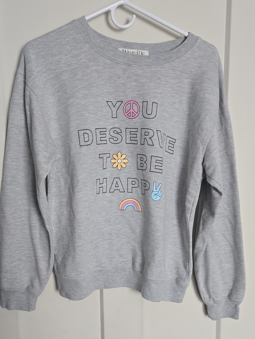 Wound Up Gray Crewneck Sweatshirt with Pastel Graphics Sz M